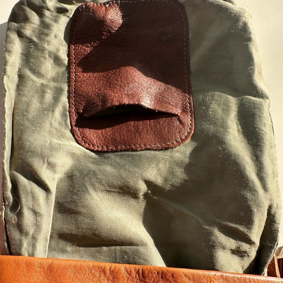 Borgo degle Etruschi Leather Crossbody Bag in Cognac Brown and chocolate brown - Picture 11 of 16